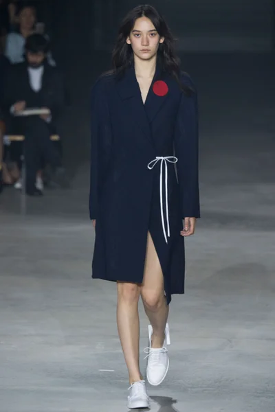 Look 5